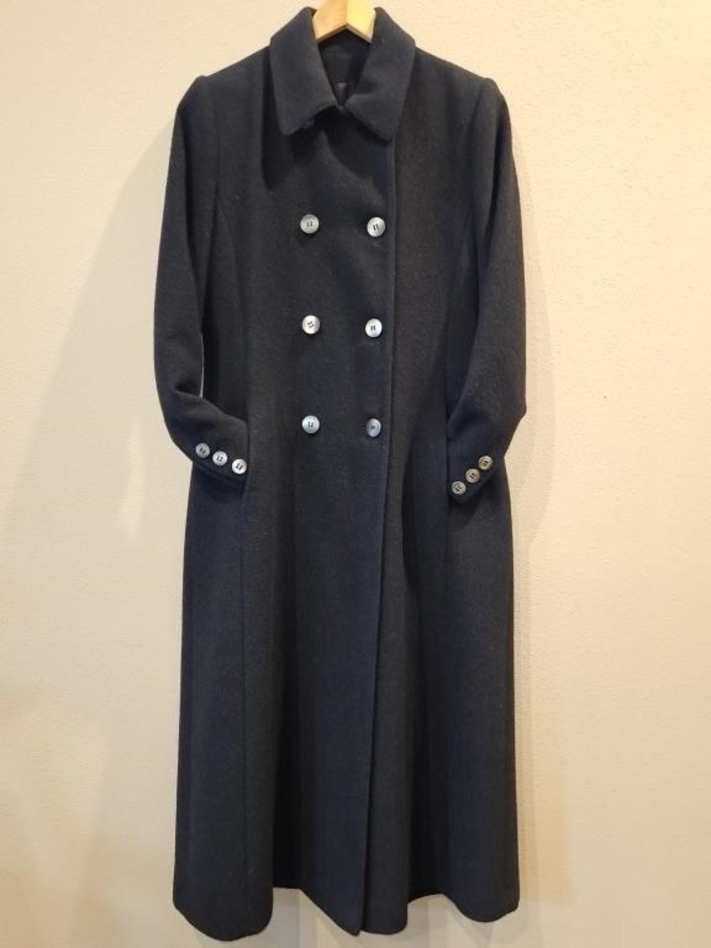 Fleurette Saks Fifth Cashmere Collection 100% Cashmere Collared Button Coat